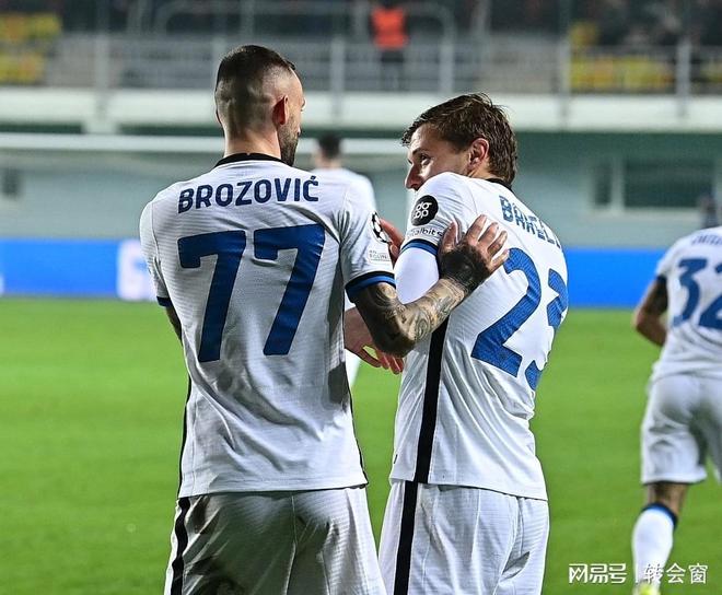 欧篮联转会期走向成谜,塞维利亚完成体检,管理层满意,球队文化再被提及(塞维利亚到里斯本) 欧篮联转会期走向成谜,塞维利亚完成体检,管理层满意,球队文化再被提及(塞维利亚到里斯本)