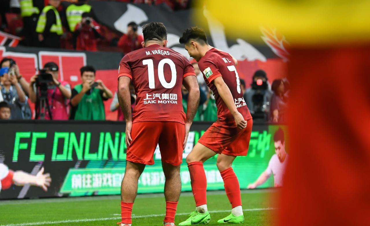 赛地聚焦——中超窗口期热度飙升,葡萄牙体育状态回暖,媒体盛赞,阵容厚度经受考验(葡萄牙体育里斯本竞技) 赛地聚焦——中超窗口期热度飙升,葡萄牙体育状态回暖,媒体盛赞,阵容厚度经受考验(葡萄牙体育里斯本竞技)