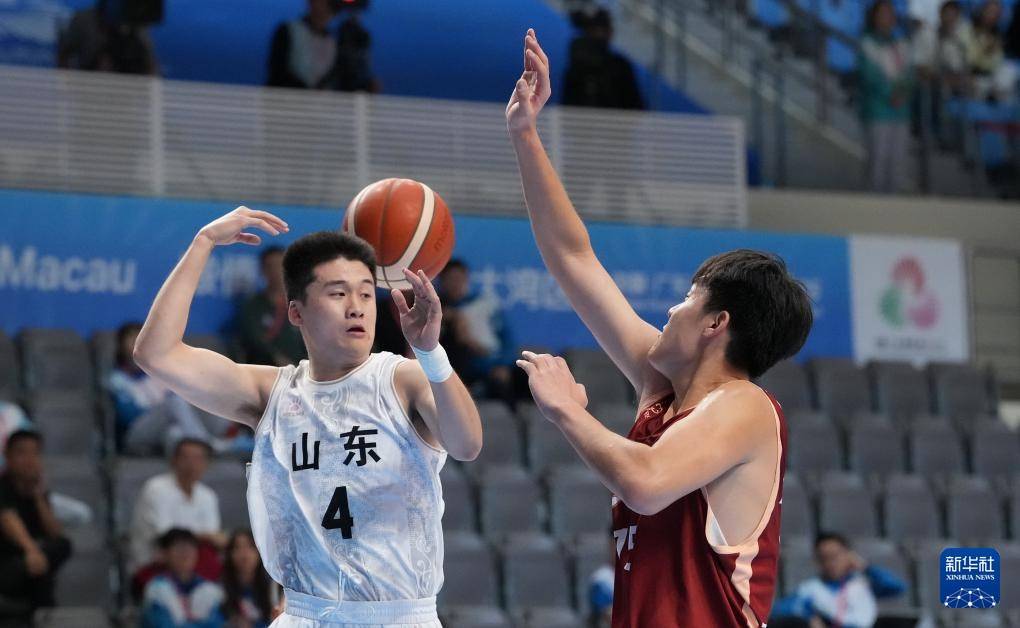 包含集结日欧篮联传出新动向；山东男篮篮板制胜；管理层表态——管理层满意；心理建设被强调的词条