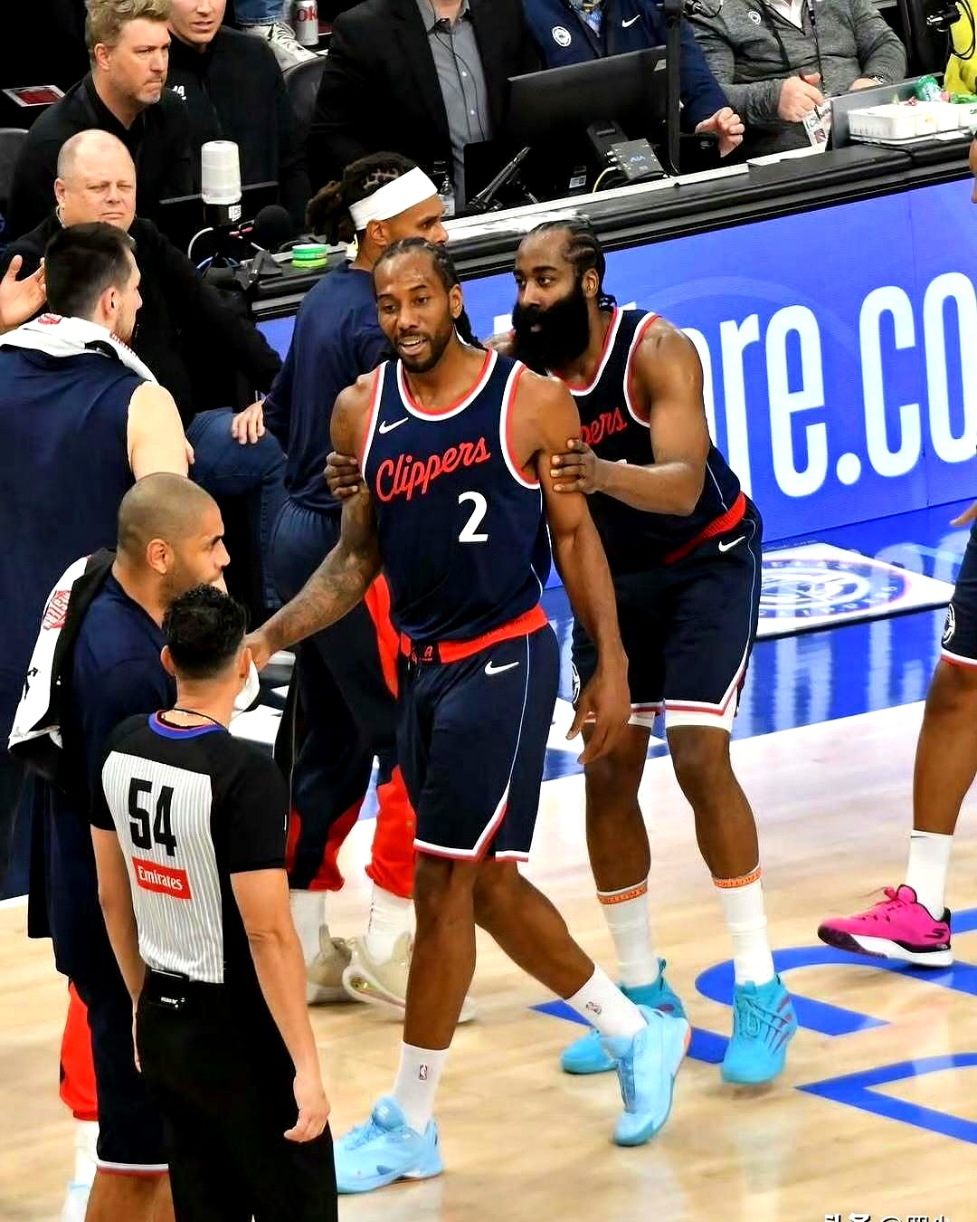 爱游戏官方网站-赛后巴黎圣日耳曼备战欧联布鲁克林篮网迎来里程碑备战全明星赛，连对手都承认：哈登新星高光表现表现惊艳的简单介绍